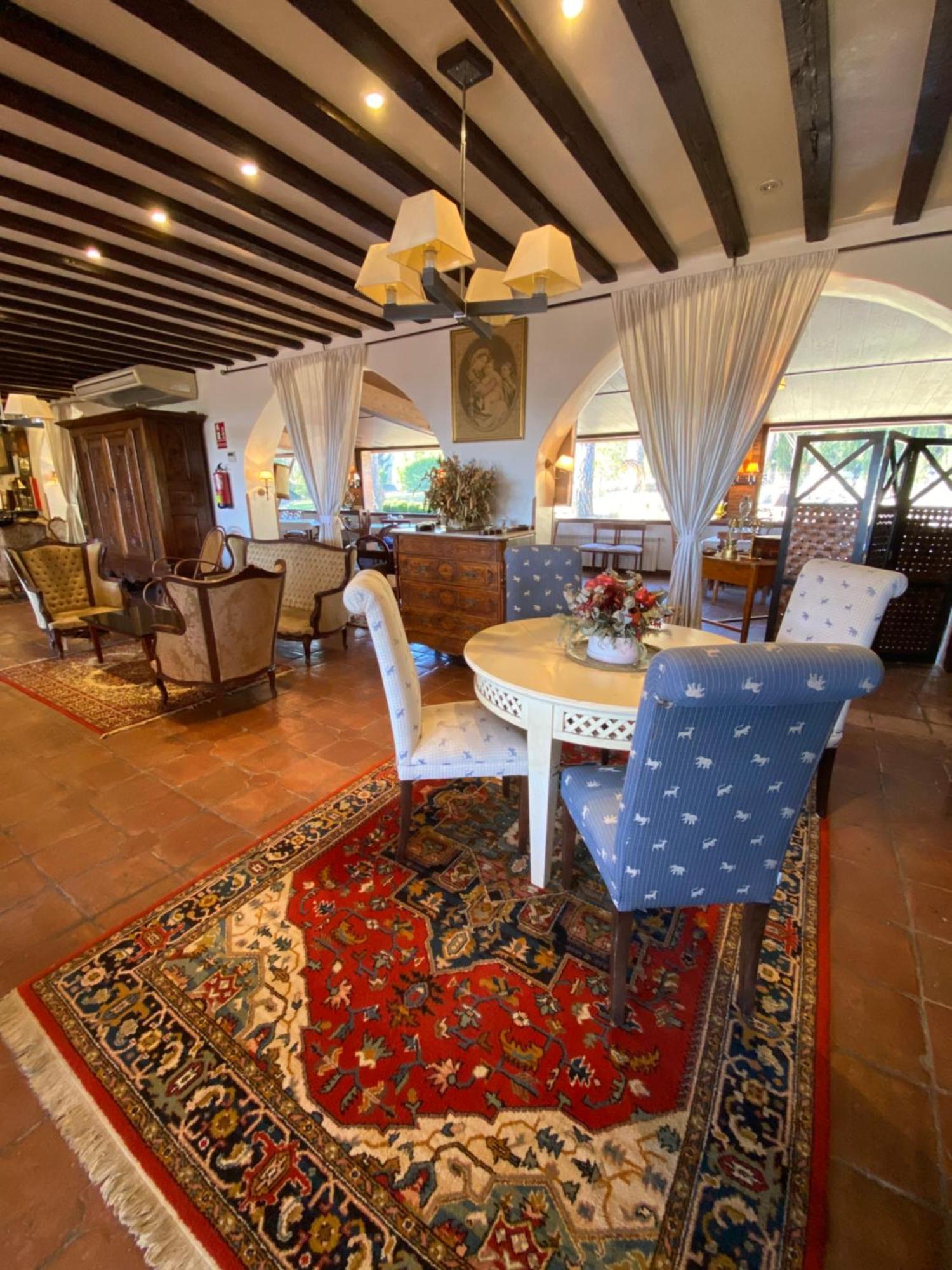 Bungalow Infanta Torrelaguna Luaran gambar